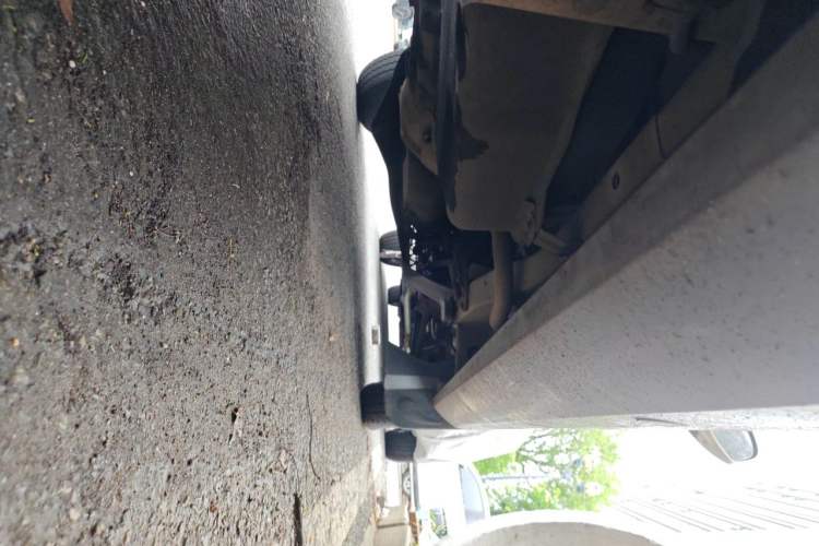 Used Wuling Rongguang 2011 1.2L Base Version Chassis Rear Right
