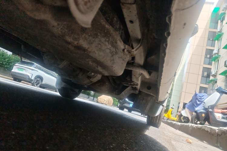 Used Wuling Rongguang 2011 1.2L Base Version Chassis Rear Right