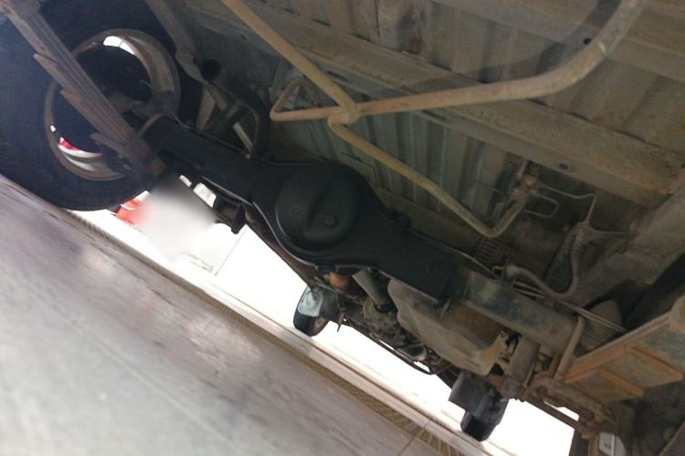 Used Wuling Rongguang 2011 1.2L Standard Version Chassis Rear Right