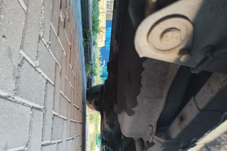 Used Wuling Rongguang 2011 1.2L Base Version Chassis Rear Right