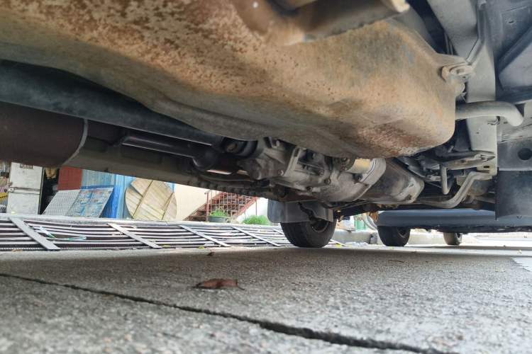 Used Wuling Rongguang 2011 1.2L Base Version Chassis Rear Right
