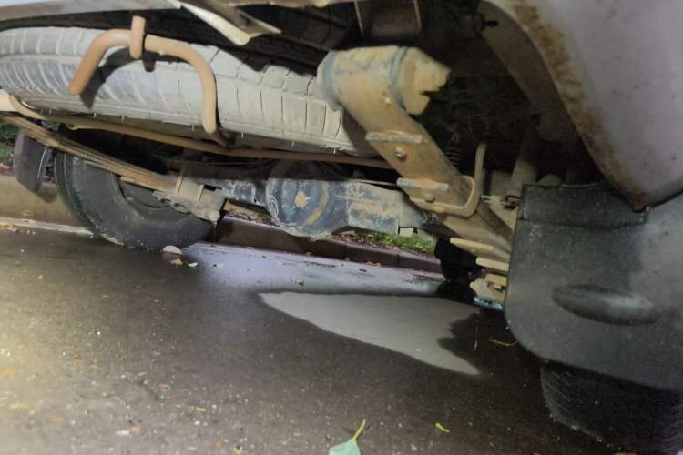 Used Wuling Rongguang 2011 1.2L Base Version Chassis Rear Right