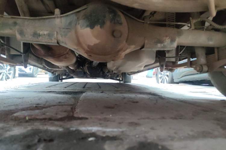 Used Wuling Rongguang 2011 1.2L Standard Version Chassis Rear