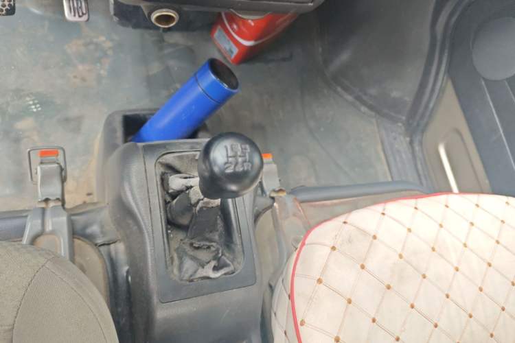 Used Wuling Rongguang 2011 1.2L Base Version Gear Lever