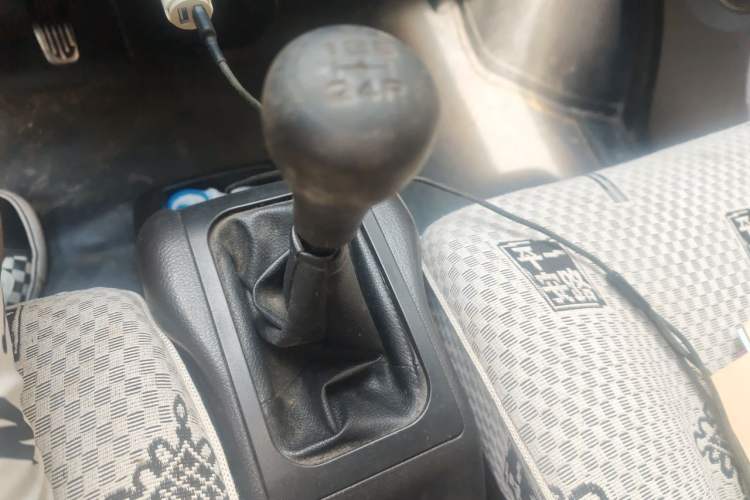 Used Wuling Rongguang 2011 1.2L Base Version Gear Lever