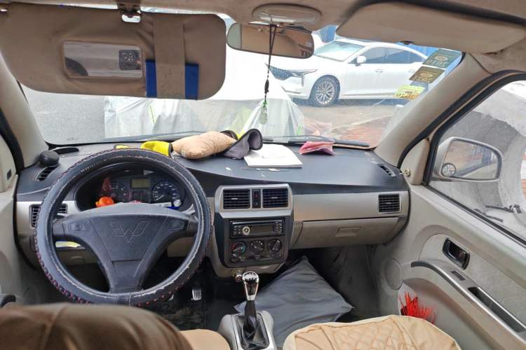 Used Wuling Rongguang 2011 1.2L Base Version Headliner