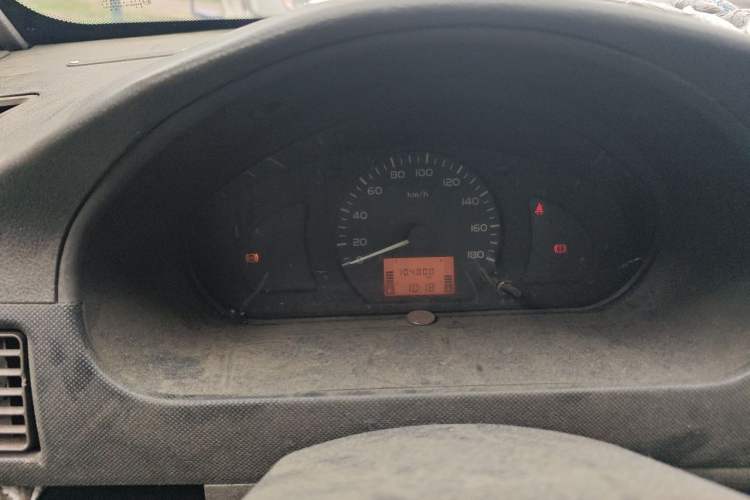 Used Wuling Rongguang 2011 1.2L Base Version Instrument Cluster