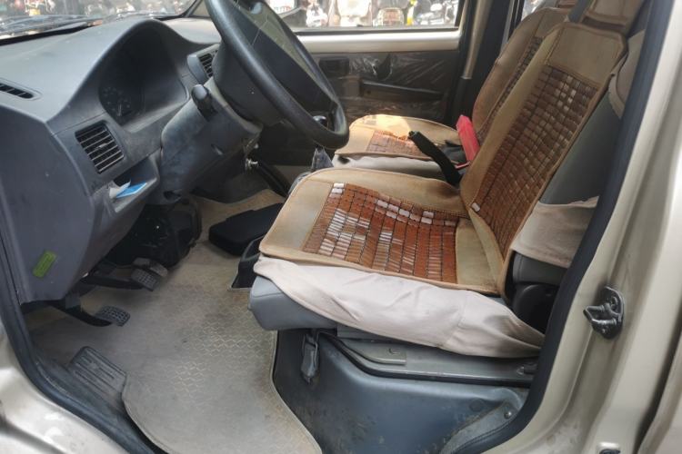 Used Wuling Rongguang 2011 1.2L Base Version Left Front Seat