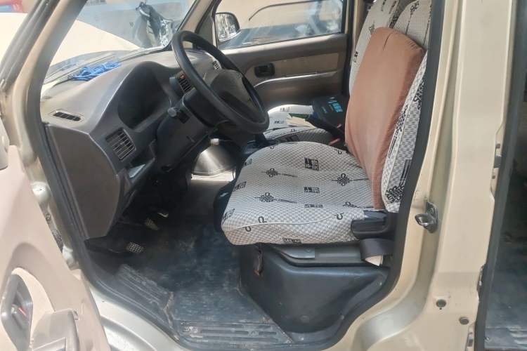 Used Wuling Rongguang 2011 1.2L Base Version Left Front Seat