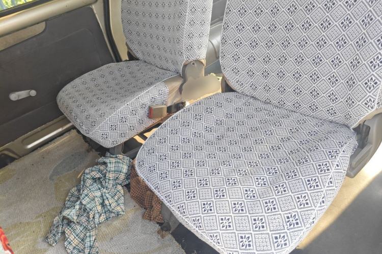 Used Wuling Rongguang 2011 1.2L Standard Version Left Rear Seat