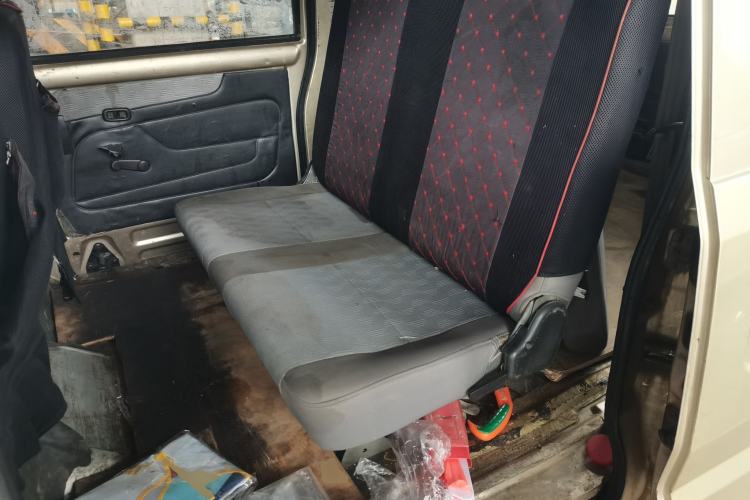 Used Wuling Rongguang 2011 1.2L Base Version Left Rear Seat