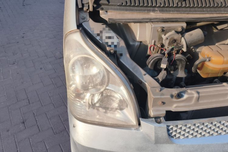 Used Wuling Rongguang 2011 1.2L Base Version Right Front Headlight