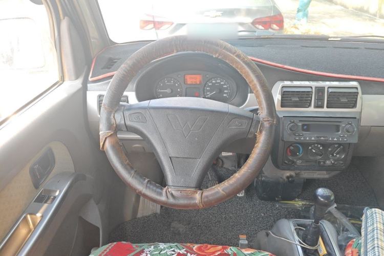 Used Wuling Rongguang 2011 1.2L Standard Version Steering Wheel