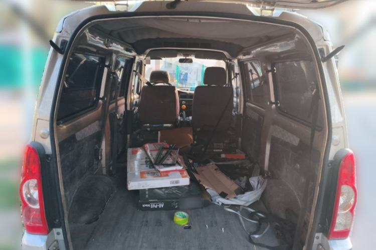 Used Wuling Rongguang 2011 1.2L Base Version Trunk
