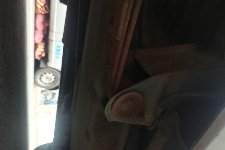 Used Wuling Rongguang 2011 1.2L Standard Version Chassis Rear Right