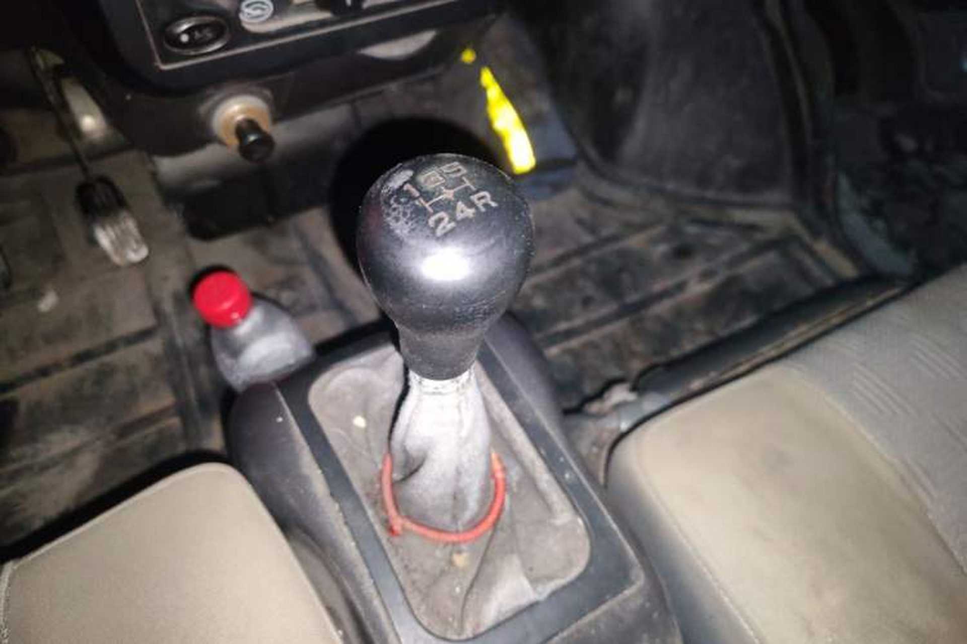 Used Wuling Rongguang 2011 1.2L Base Version Gear Lever