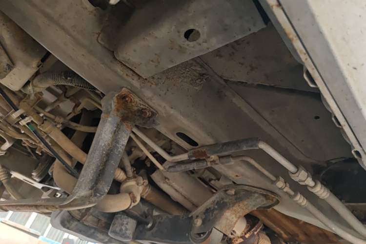 Used Wuling Rongguang 2011 1.2L Standard Version Chassis Front Left