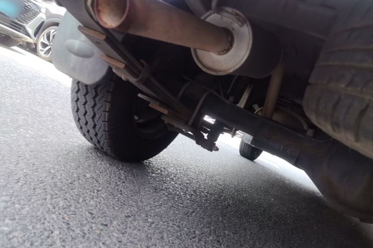 Used Wuling Rongguang 2011 1.2L Base Version Chassis Rear Left