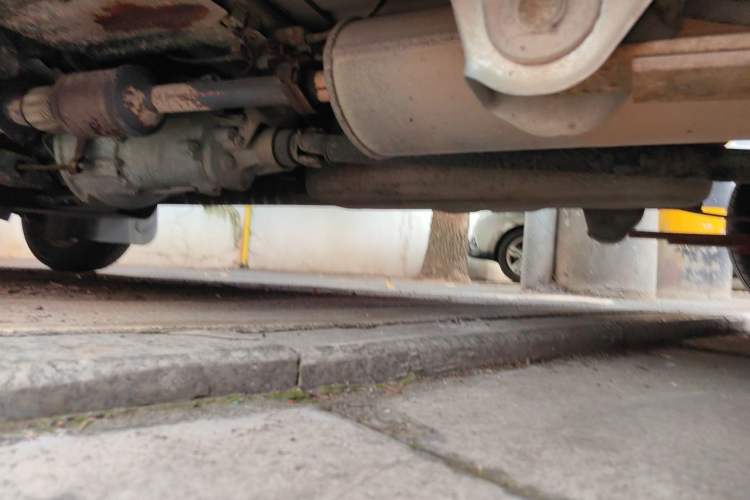 Used Wuling Rongguang 2011 1.2L Standard Version Chassis Rear Left