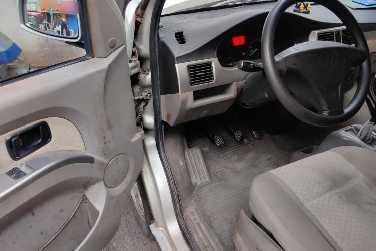 Used Wuling Rongguang 2011 1.2L Standard Version Driver Seat