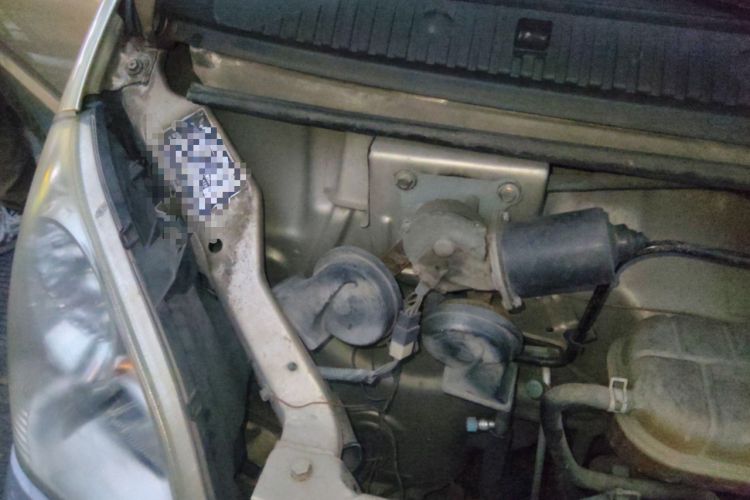 Used Wuling Rongguang 2011 1.2L Base Version Engine Bay Right