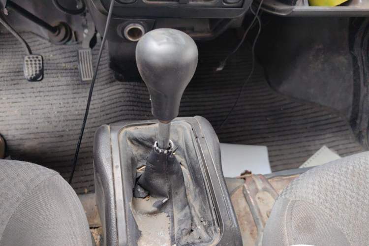Used Wuling Rongguang 2011 1.5L Base Version Gear Lever
