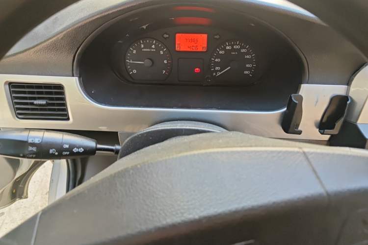Used Wuling Rongguang 2011 1.2L Standard Version Instrument Cluster
