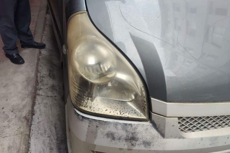 Used Wuling Rongguang 2011 1.2L Base Version Right Front Headlight