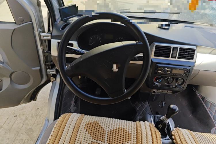 Used Wuling Rongguang 2011 1.2L Standard Version Steering Wheel