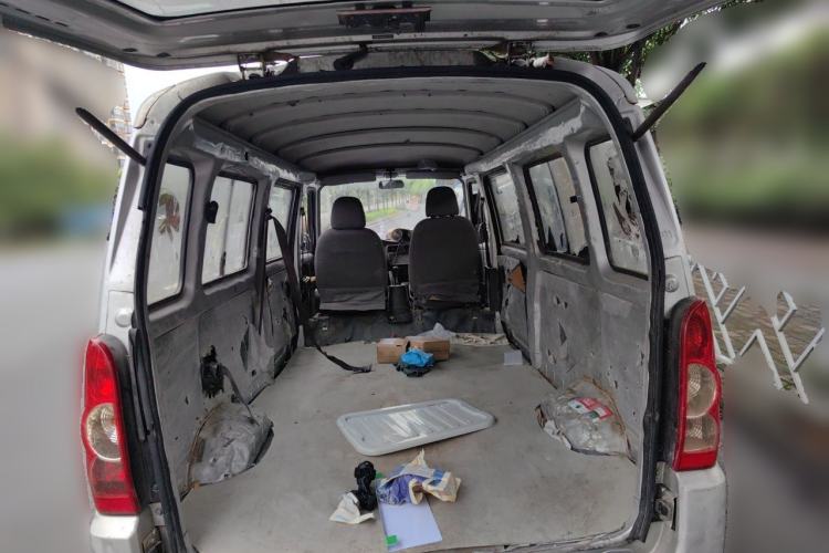 Used Wuling Rongguang 2011 1.5L Base Version Trunk