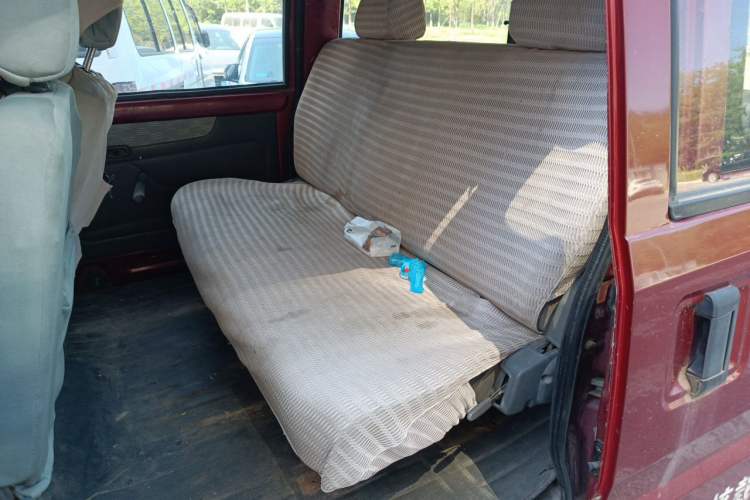 Used Wuling Rongguang 2011 1.2L Base Version Left Rear Seat