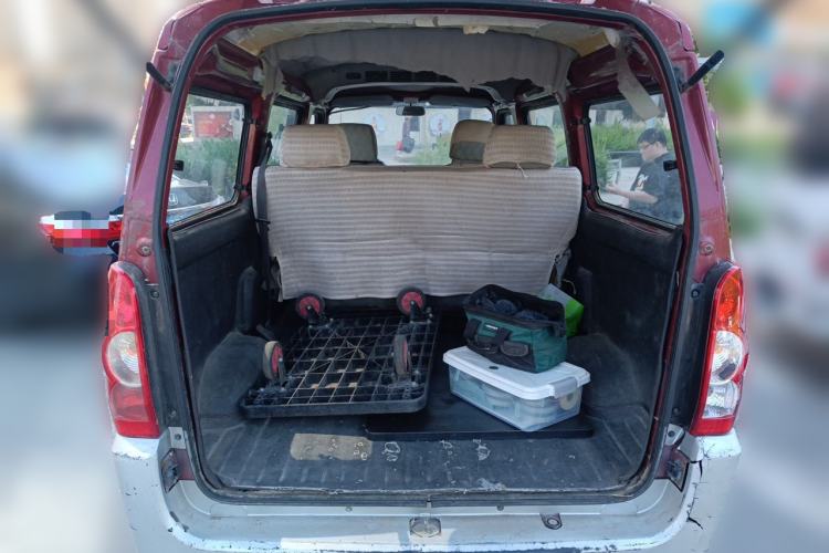 Used Wuling Rongguang 2011 1.2L Base Version Trunk