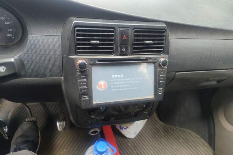 Used Wuling Rongguang 2011 1.2L Base Version Audio And AC Panel