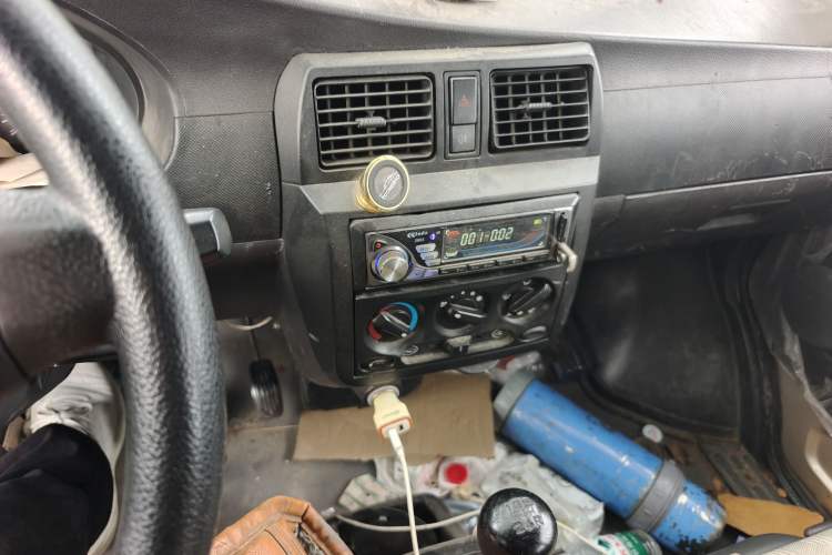 Used Wuling Rongguang 2011 1.2L Base Version Audio And AC Panel