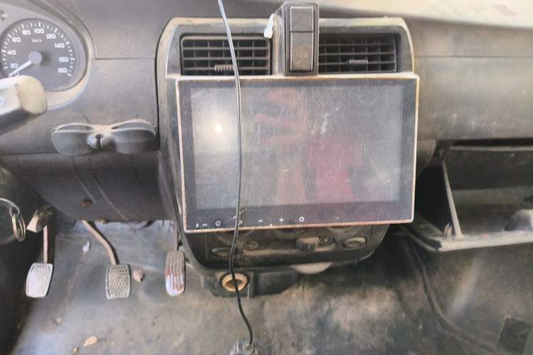 Used Wuling Rongguang 2011 1.2L Base Version Audio And AC Panel