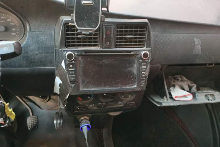Used Wuling Rongguang 2011 1.2L Base Version Audio And AC Panel