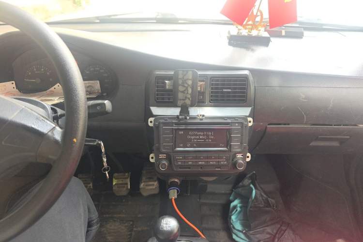 Used Wuling Rongguang 2011 1.2L Base Version Audio And AC Panel