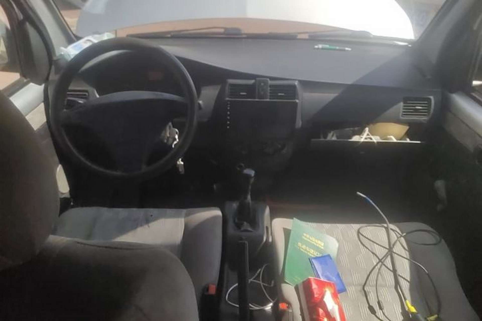 Used Wuling Rongguang 2011 1.2L Base Version Center Console