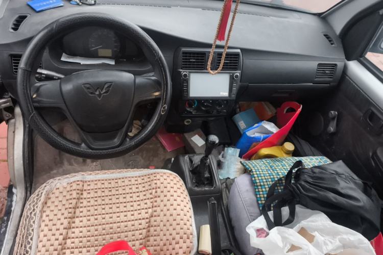Used Wuling Rongguang 2011 1.2L Base Version Center Console