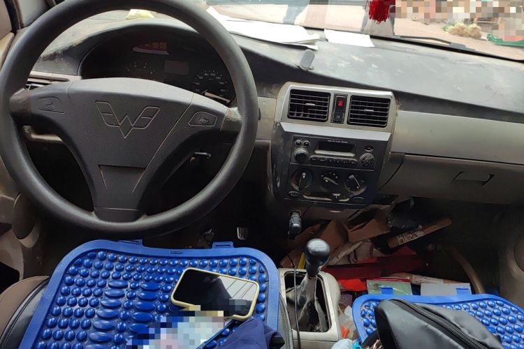 Used Wuling Rongguang 2011 1.2L Base Version Center Console