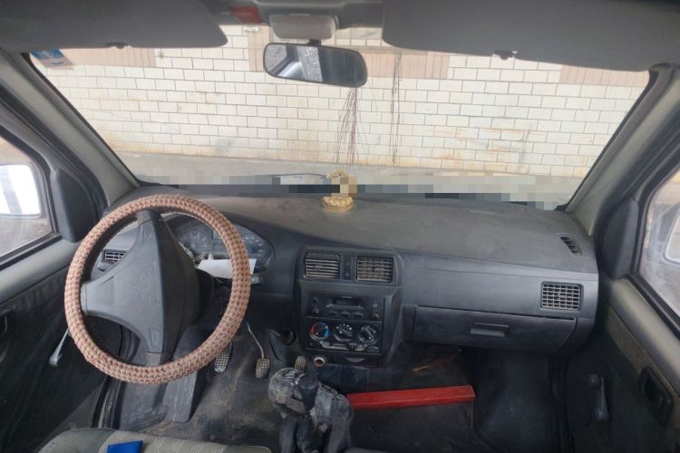 Used Wuling Rongguang 2011 1.2L Base Version Center Console