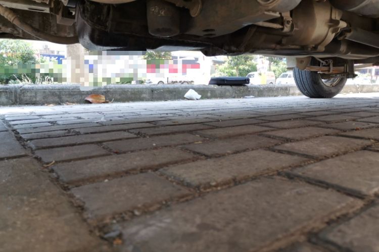 Used Wuling Rongguang 2011 1.2L Standard Version Chassis Front Left