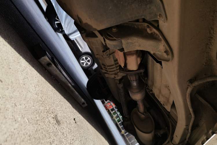 Used Wuling Rongguang 2011 1.2L Base Version Chassis Front Left