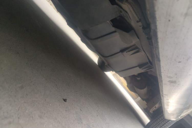 Used Wuling Rongguang 2011 1.2L Standard Version Chassis Front Left