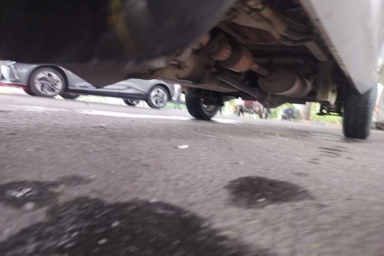 Used Wuling Rongguang 2011 1.2L Comfort Model Chassis Front Left