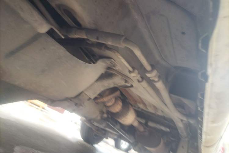 Used Wuling Rongguang 2011 1.2L Comfort Model Chassis Front Left