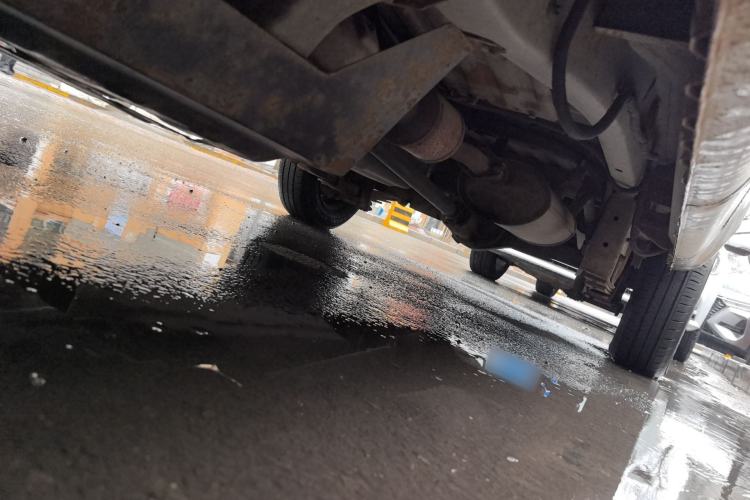 Used Wuling Rongguang 2011 1.2L Base Version Chassis Front Left