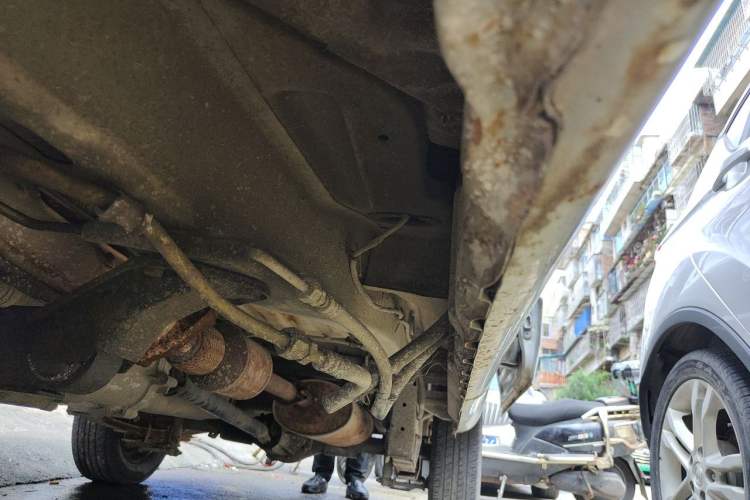 Used Wuling Rongguang 2011 1.2L Base Version Chassis Front Left