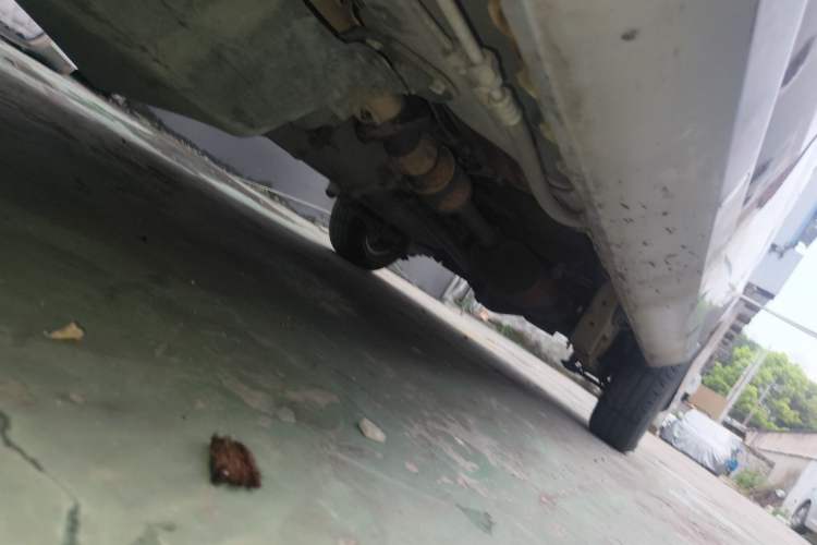 Used Wuling Rongguang 2011 1.2L Comfort Model Chassis Front Left