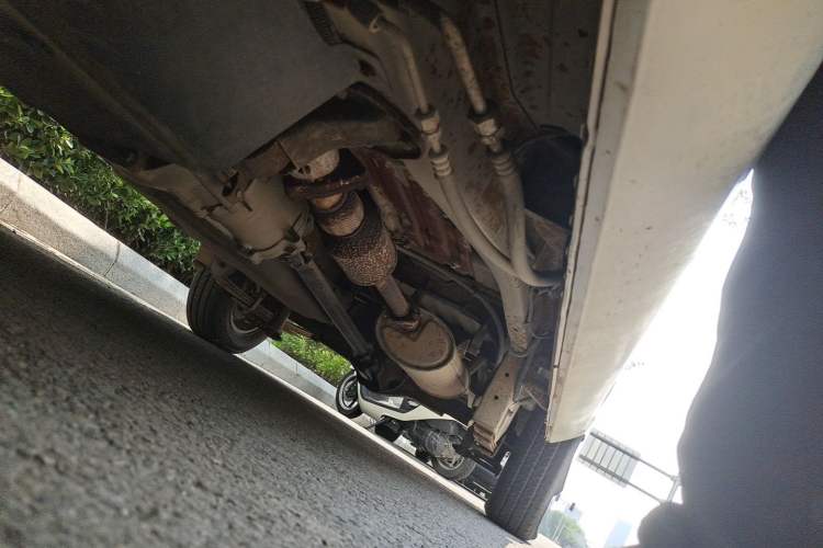 Used Wuling Rongguang 2011 1.2L Standard Version Chassis Front Left